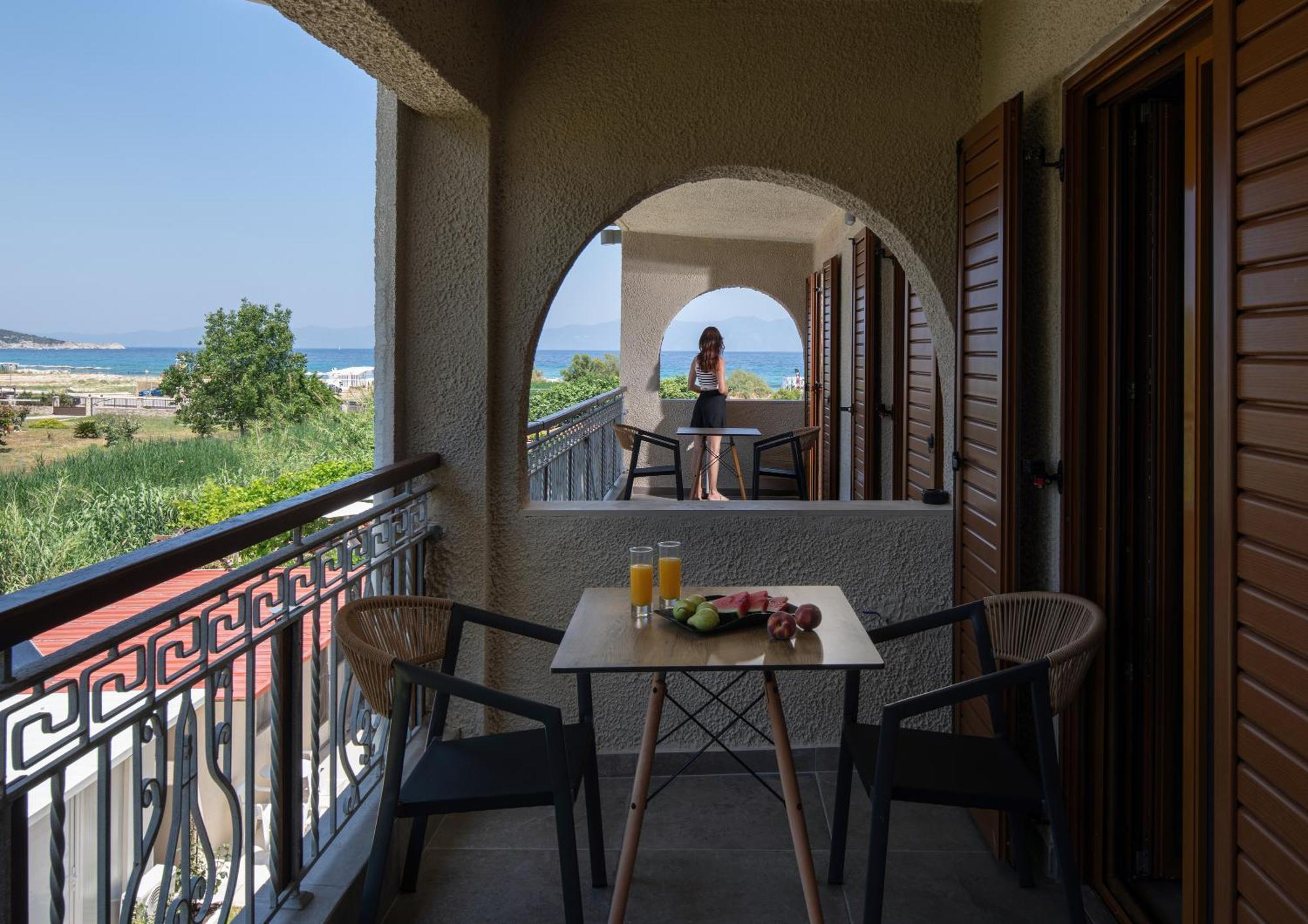 Hotel Pontos Sarti