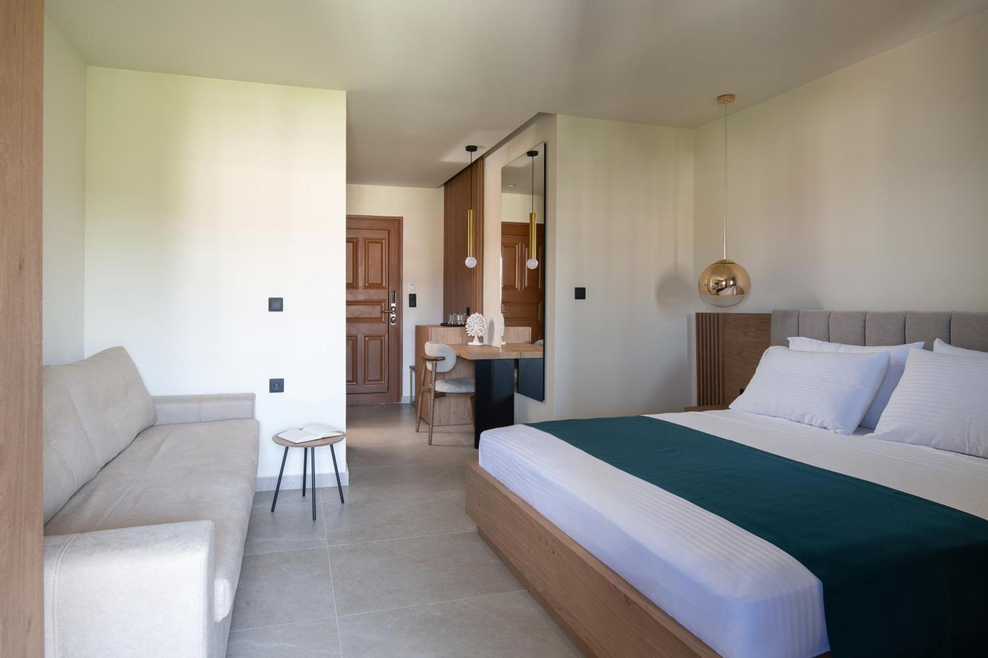 Hotel Pontos Sarti